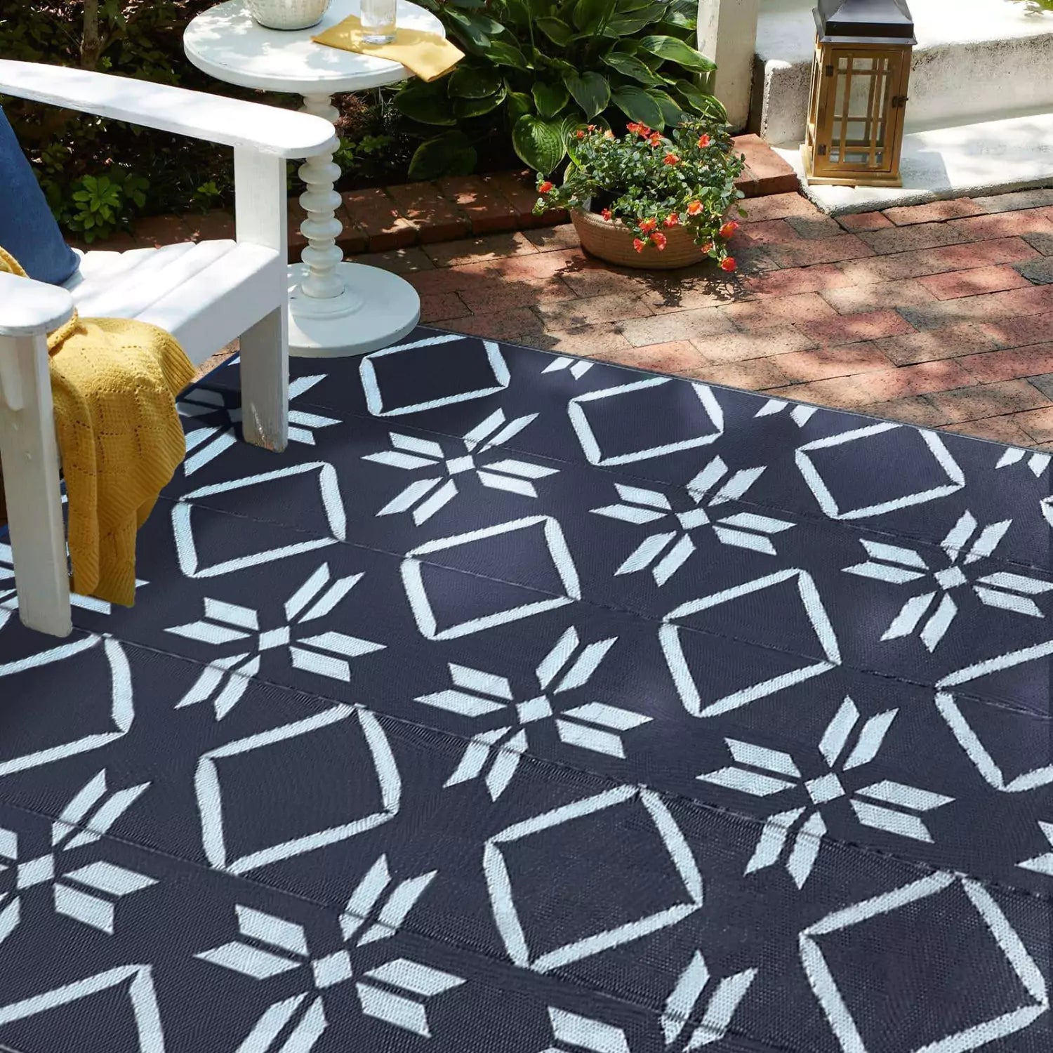 Outdoor rugs for porch